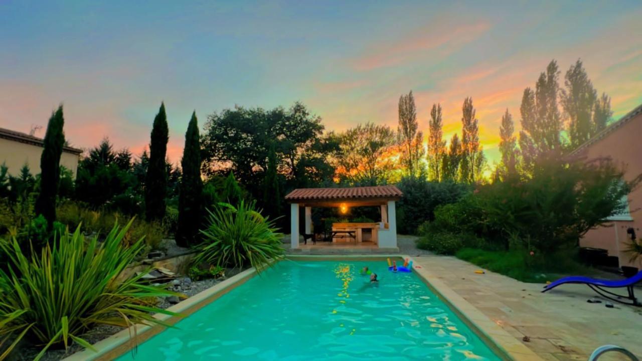 Peaceful 3 Bedroom 8 Person Ground Floor Apartment With Large Private Heated Pool La Digne-d'Amont ภายนอก รูปภาพ